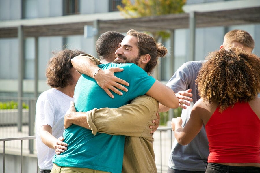 Stay Connected to People Who Support Your Recovery Endeavors - harmonyrecovenc Stay Connected to People Who Support Your Recovery Endeavors - harmonyrecovenc