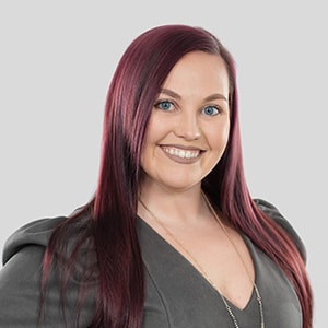 Our Team Erin 300x300 1